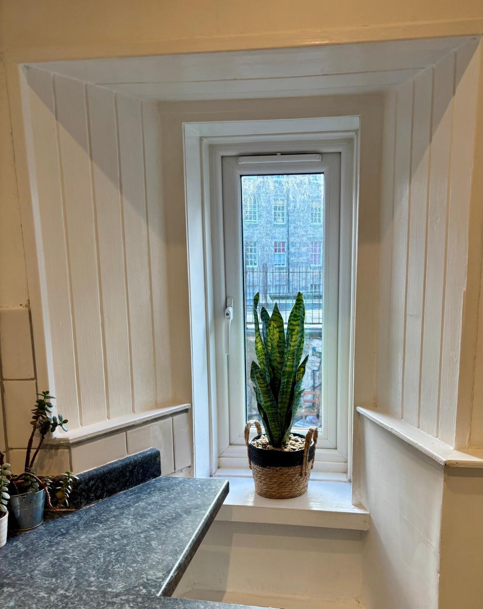 Bread Street, Central And Spacious One Bed Flat Edinburgh Exterior photo